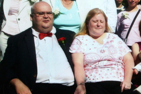 Second Life создает и разрушает семьи coupleweddingsw 450x300 Second Life создает и разрушает семьи