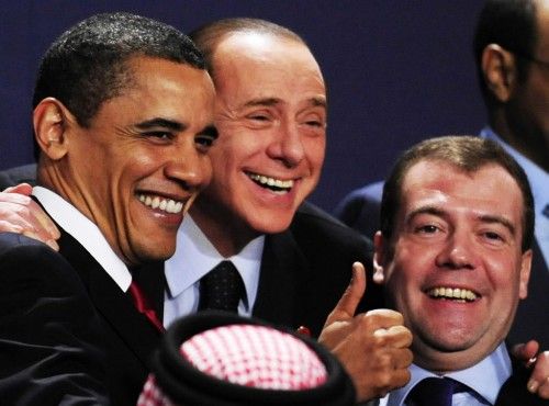 obama medvedev 500x370 Обама и игры