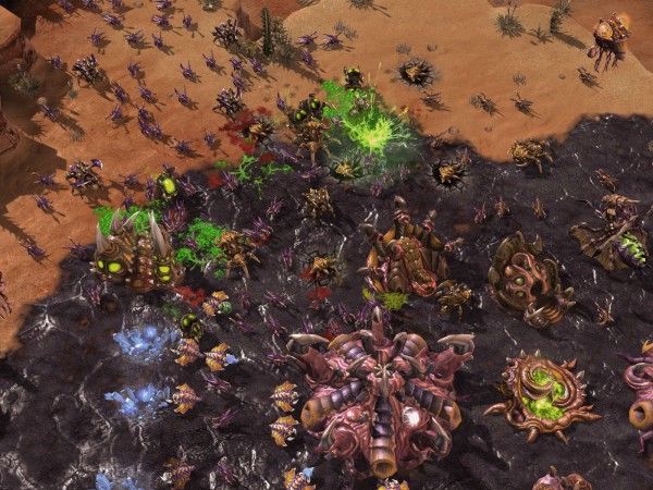 sc2-zerg-attack