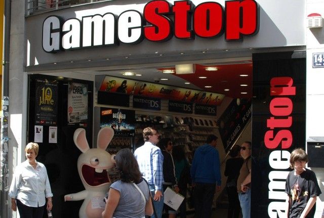 gamestop_cr gamestop cr 640x431 GameStop будет продавать iPhone, iPod и iPad